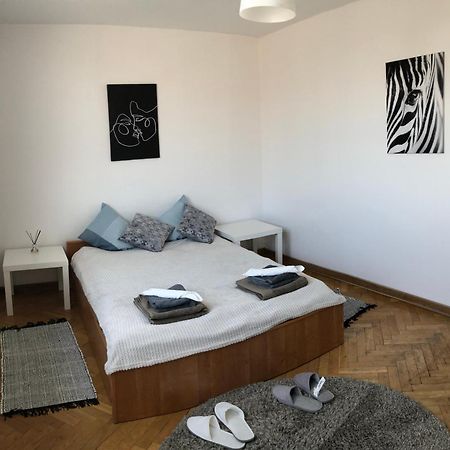 Apartment Swietojerska Varšava Exteriér fotografie